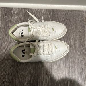 MADEWELL sneakers lightly worn size 6